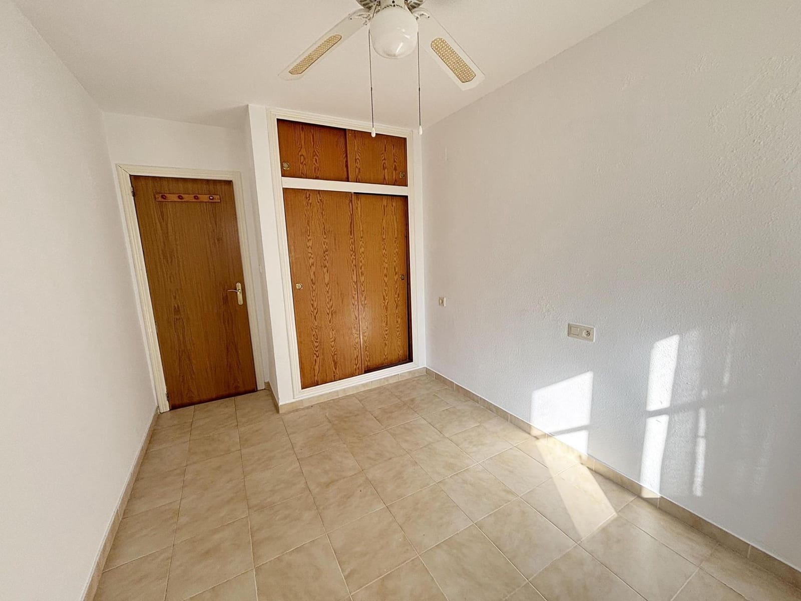 1 camera da letto Appartamento in vendita in Torrevieja con piscina - 99.900 € (Rif: 9410932)