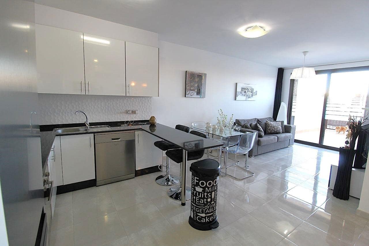 3 sovrum Lägenhet till salu i Orihuela Costa med pool - 220 000 € (Ref: 9478739)