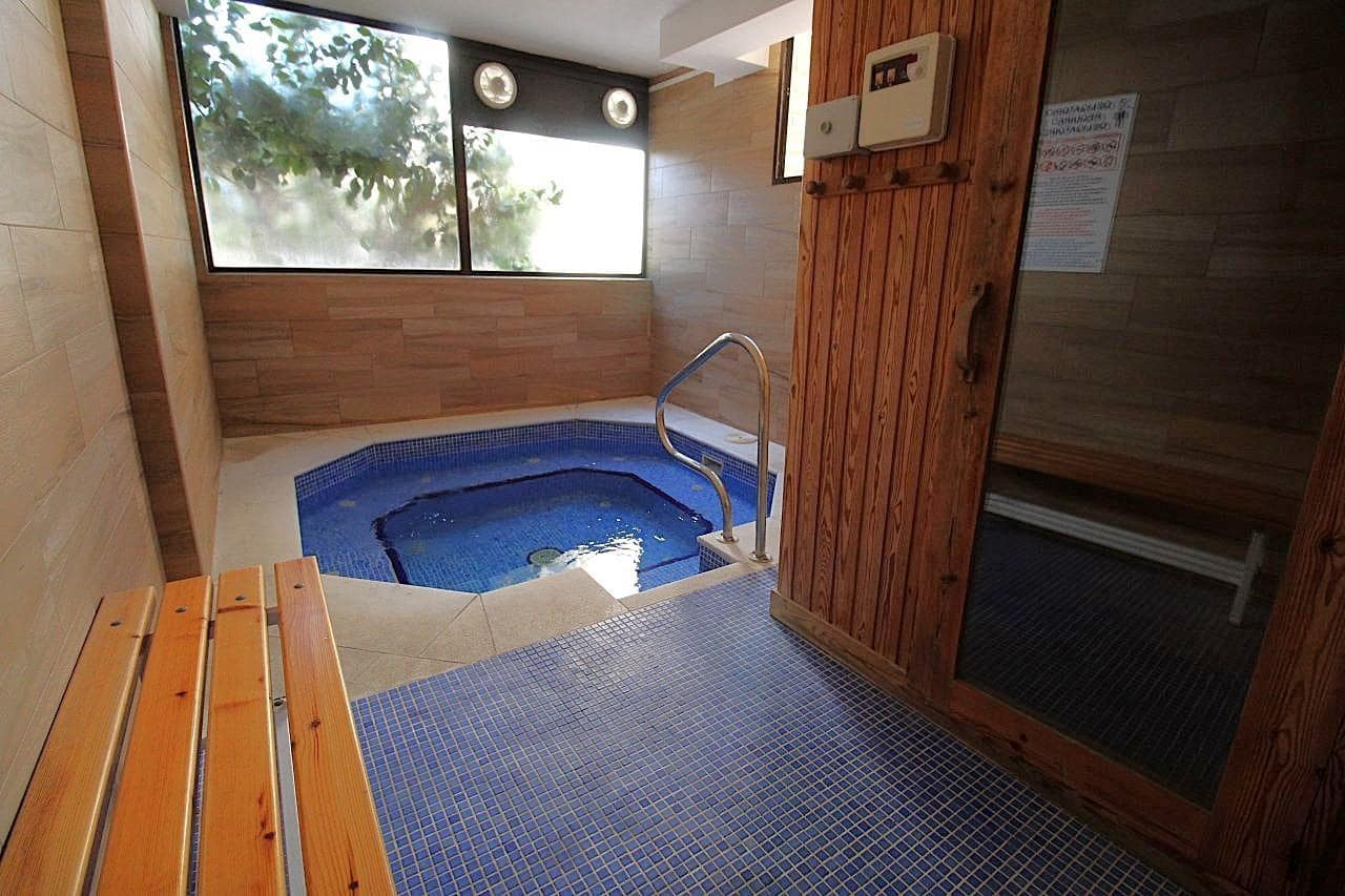 3 sovrum Lägenhet till salu i Orihuela Costa med pool - 220 000 € (Ref: 9478739)