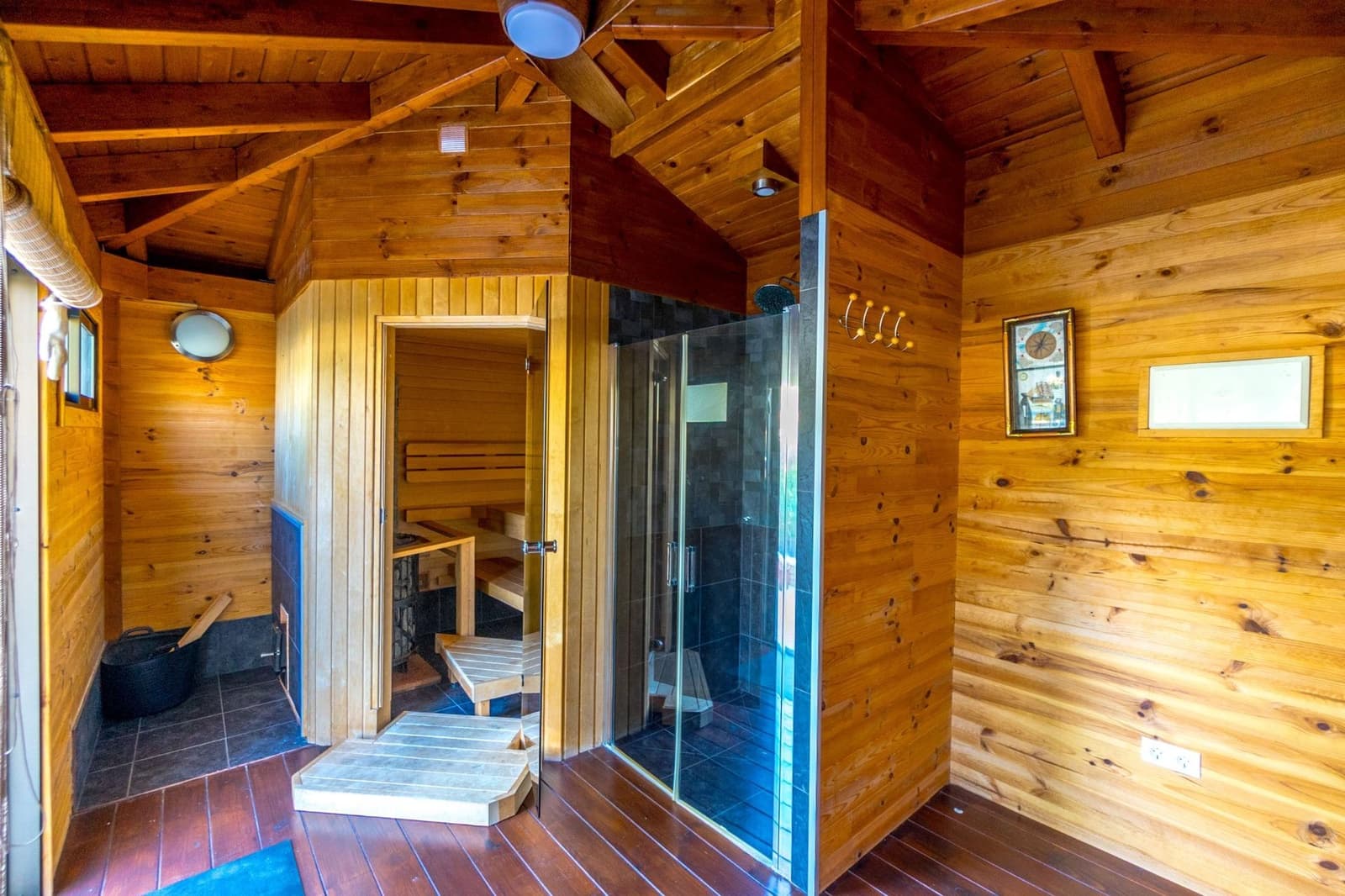 3 makuuhuone Huvila myytävänä paikassa Los Balcones mukana uima-altaan 
autotalli - 490 000 € (Ref: 9527640)