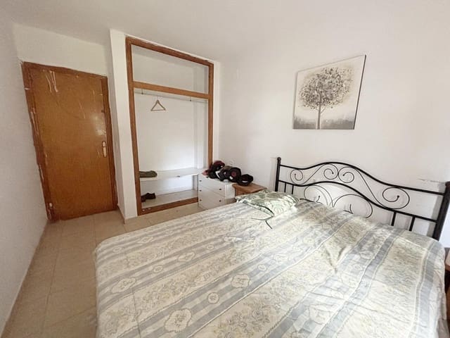 Apartamento de 1 habitación en Torrevieja en venta - 93.000 € (Ref: 9530473)