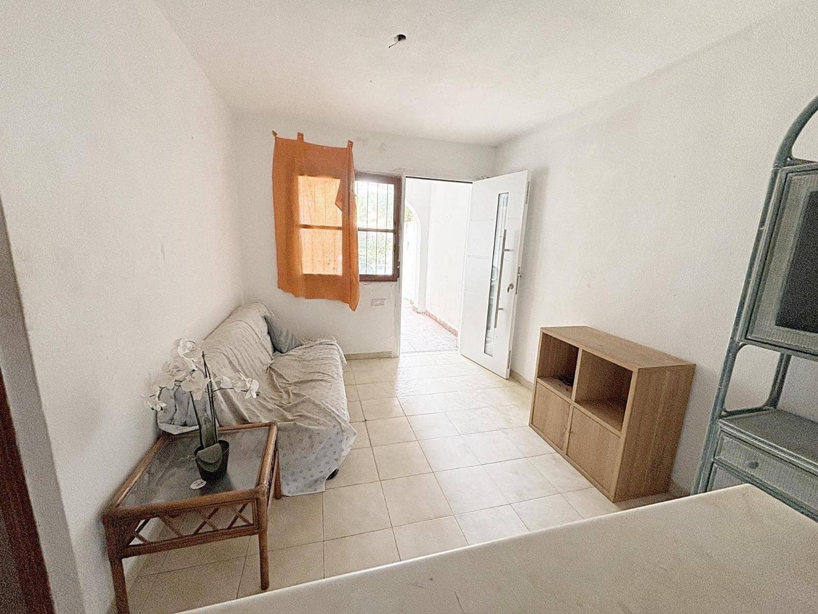 1 soveværelse Lejlighed til salg i Torrevieja - € 93.000 (Ref: 9530473)