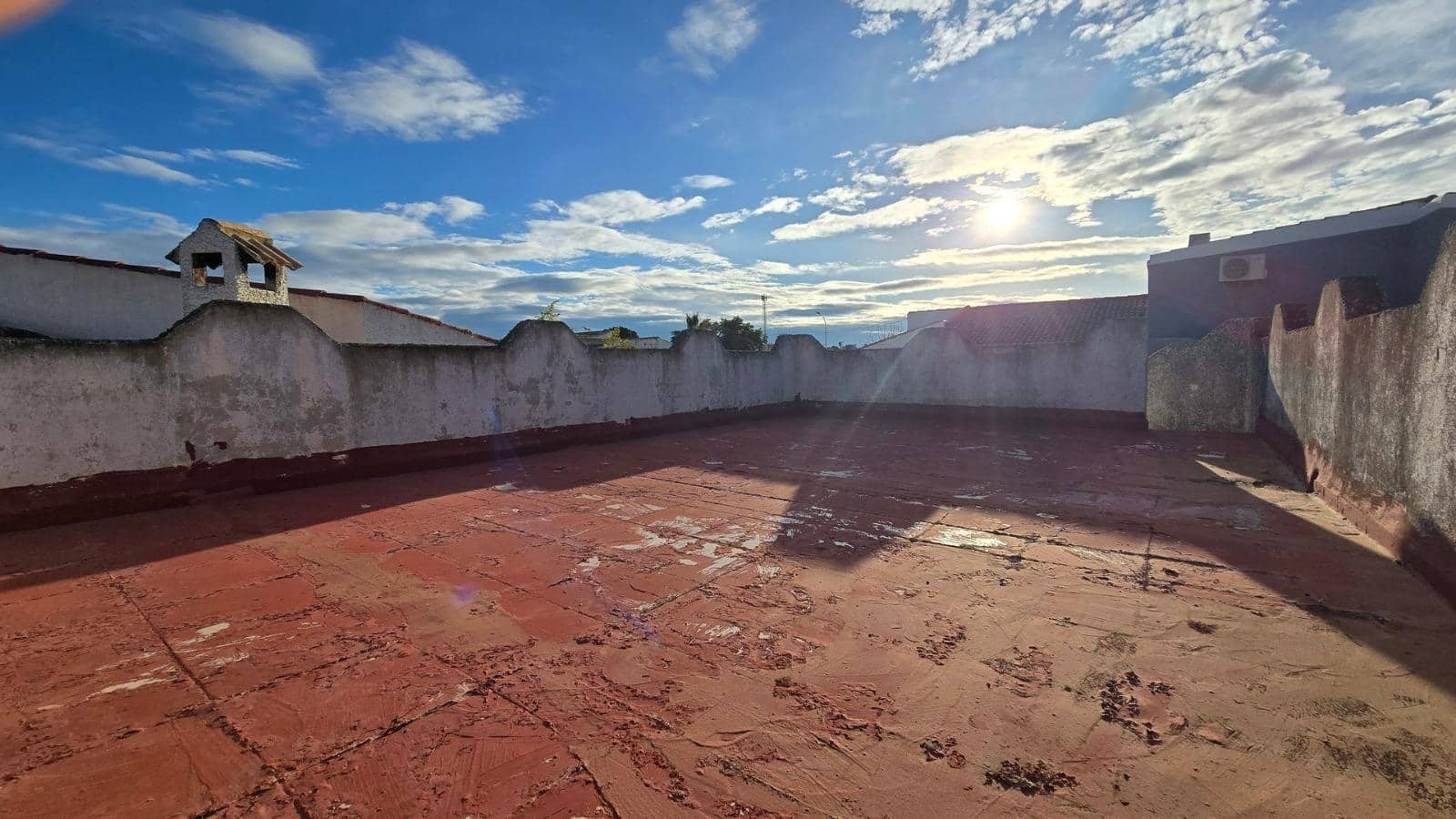 Chalet de 3 habitaciones en La Siesta en venta con garaje - 330.000 € (Ref: 9537306)