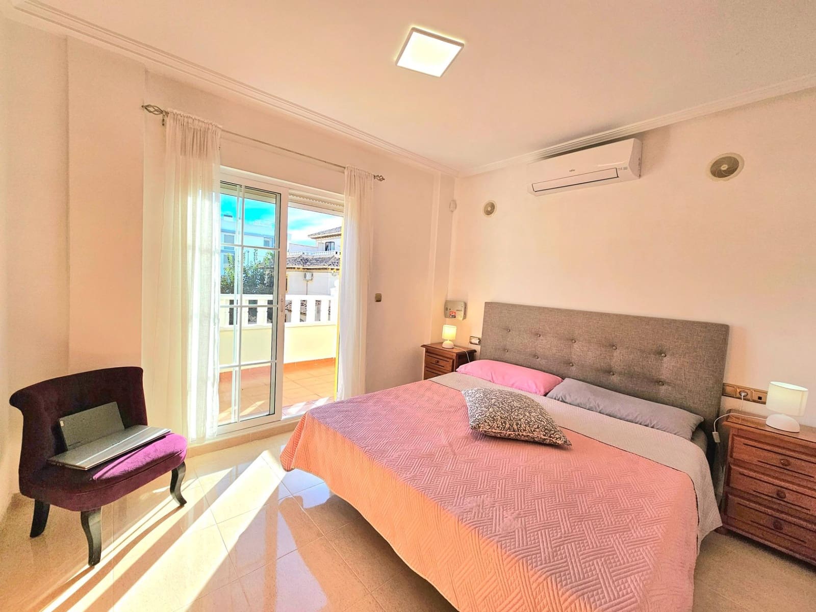 Apartamento de 3 habitaciones en Orihuela Costa en venta - 245.000 € (Ref: 9551337)