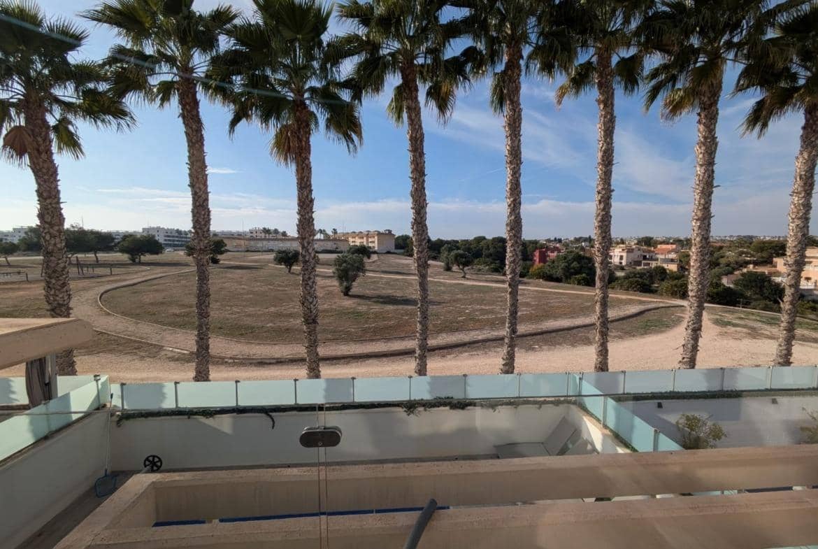 3 quarto Moradia para venda em Orihuela Costa - 450 000 € (Ref: 9568518)