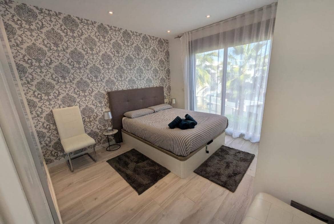 3 quarto Moradia para venda em Orihuela Costa - 450 000 € (Ref: 9568518)