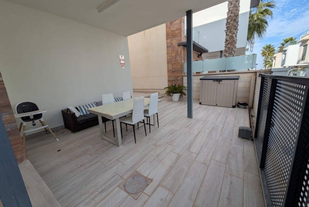 3 quarto Moradia para venda em Orihuela Costa - 450 000 € (Ref: 9568518)