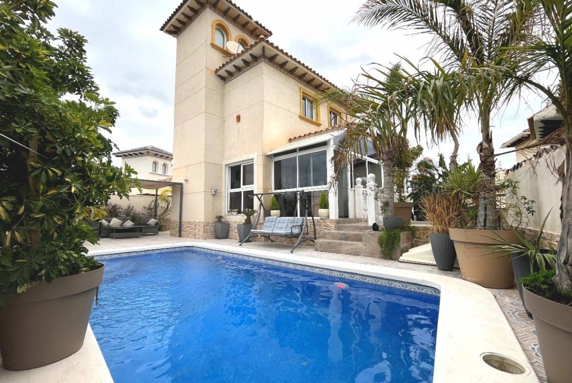 4 quarto Moradia para venda em La Zenia - 399 000 € (Ref: 9568519)