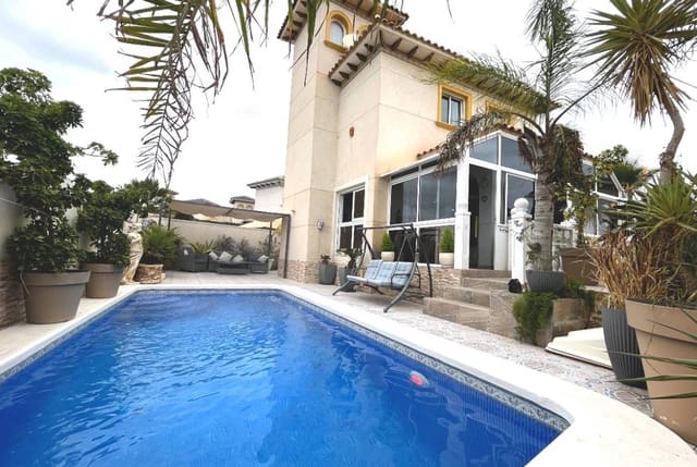 4 quarto Moradia para venda em La Zenia, Orihuela - 399 000 € (Ref: 9568519)