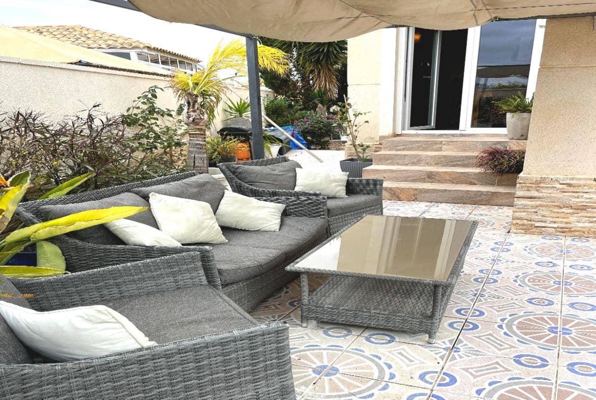 4 quarto Moradia para venda em La Zenia - 399 000 € (Ref: 9568519)