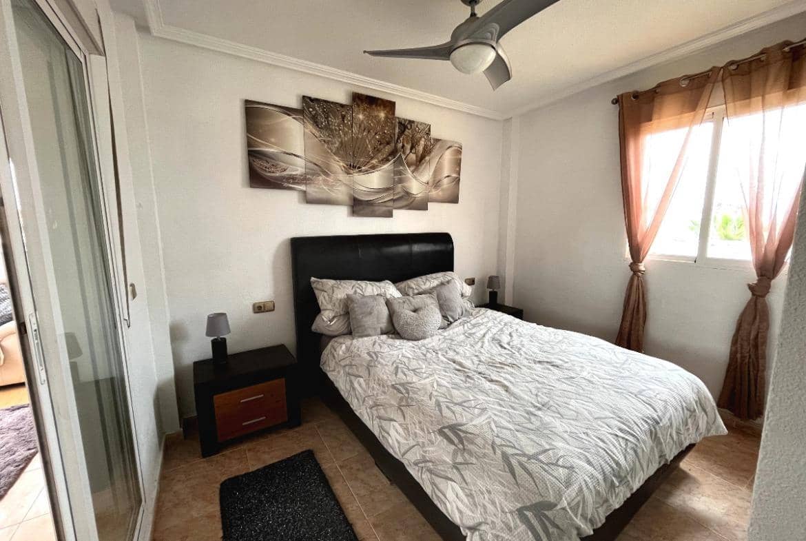 4 quarto Moradia para venda em La Zenia - 399 000 € (Ref: 9568519)