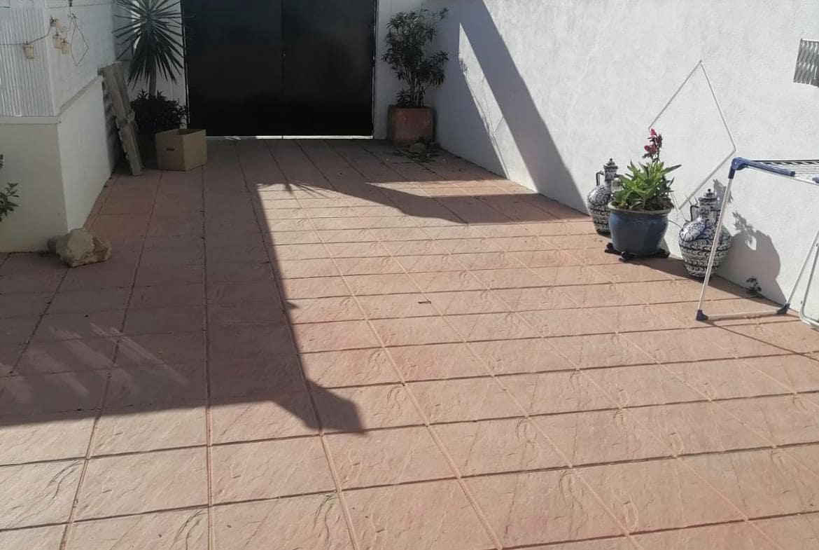 3 Zimmer Villa zu verkaufen in San Miguel de Salinas mit Garage - 260.000 € (Ref: 9568521)