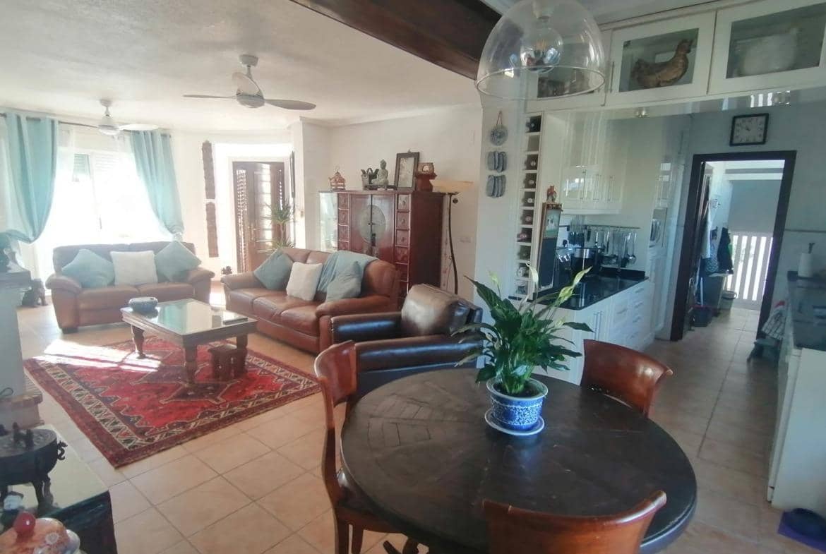 3 Zimmer Villa zu verkaufen in San Miguel de Salinas mit Garage - 260.000 € (Ref: 9568521)