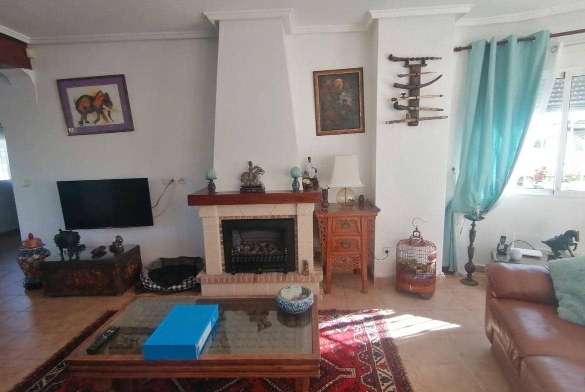 3 Zimmer Villa zu verkaufen in San Miguel de Salinas mit Garage - 260.000 € (Ref: 9568521)