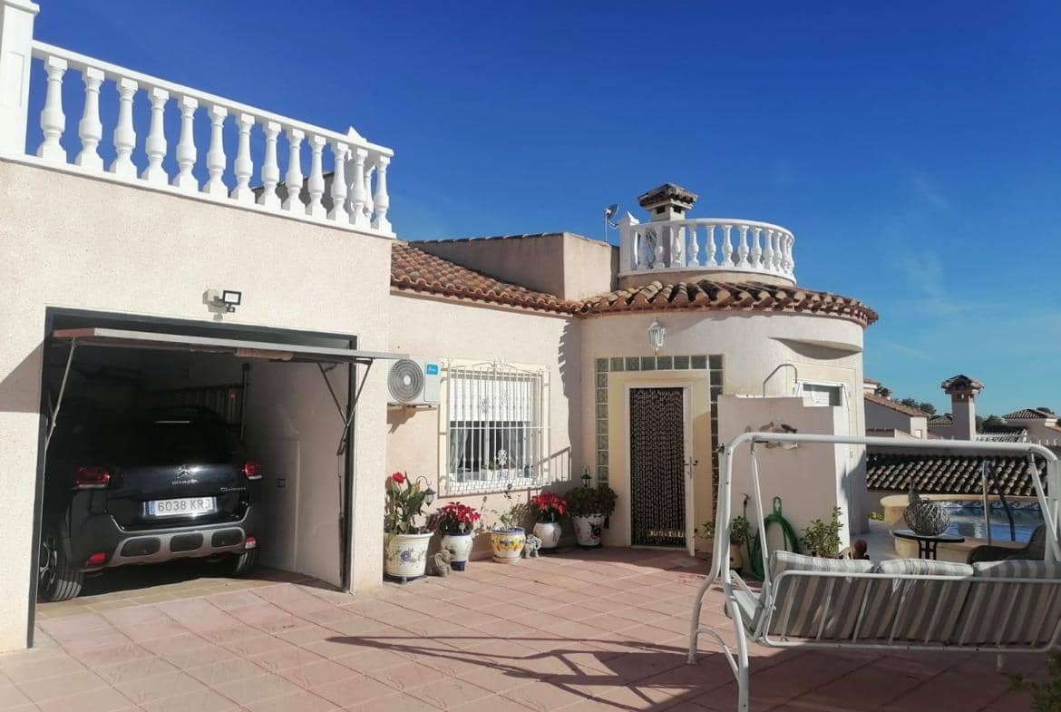 3 Zimmer Villa zu verkaufen in San Miguel de Salinas mit Garage - 260.000 € (Ref: 9568521)