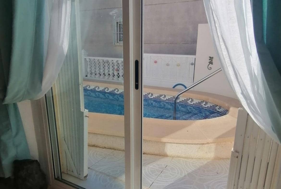 3 Zimmer Villa zu verkaufen in San Miguel de Salinas mit Garage - 260.000 € (Ref: 9568521)