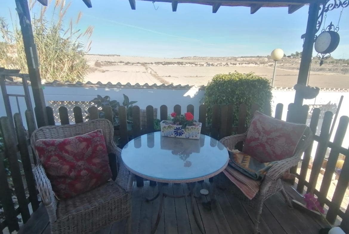 3 Zimmer Villa zu verkaufen in San Miguel de Salinas mit Garage - 260.000 € (Ref: 9568521)