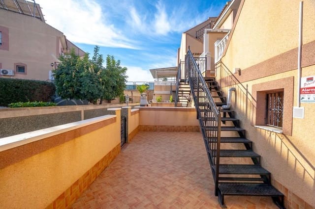 3 makuuhuone Rivitalo myytävänä paikassa Los Balcones - Los Altos, Torrevieja mukana 
autotalli - 279 000 € (Ref: 9568522)