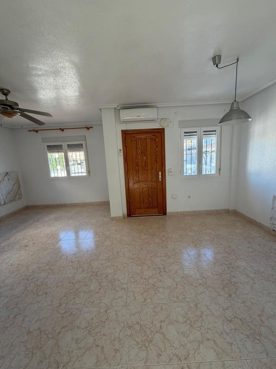 3 quarto Moradia para venda em Playa Flamenca - 305 000 € (Ref: 9586441)