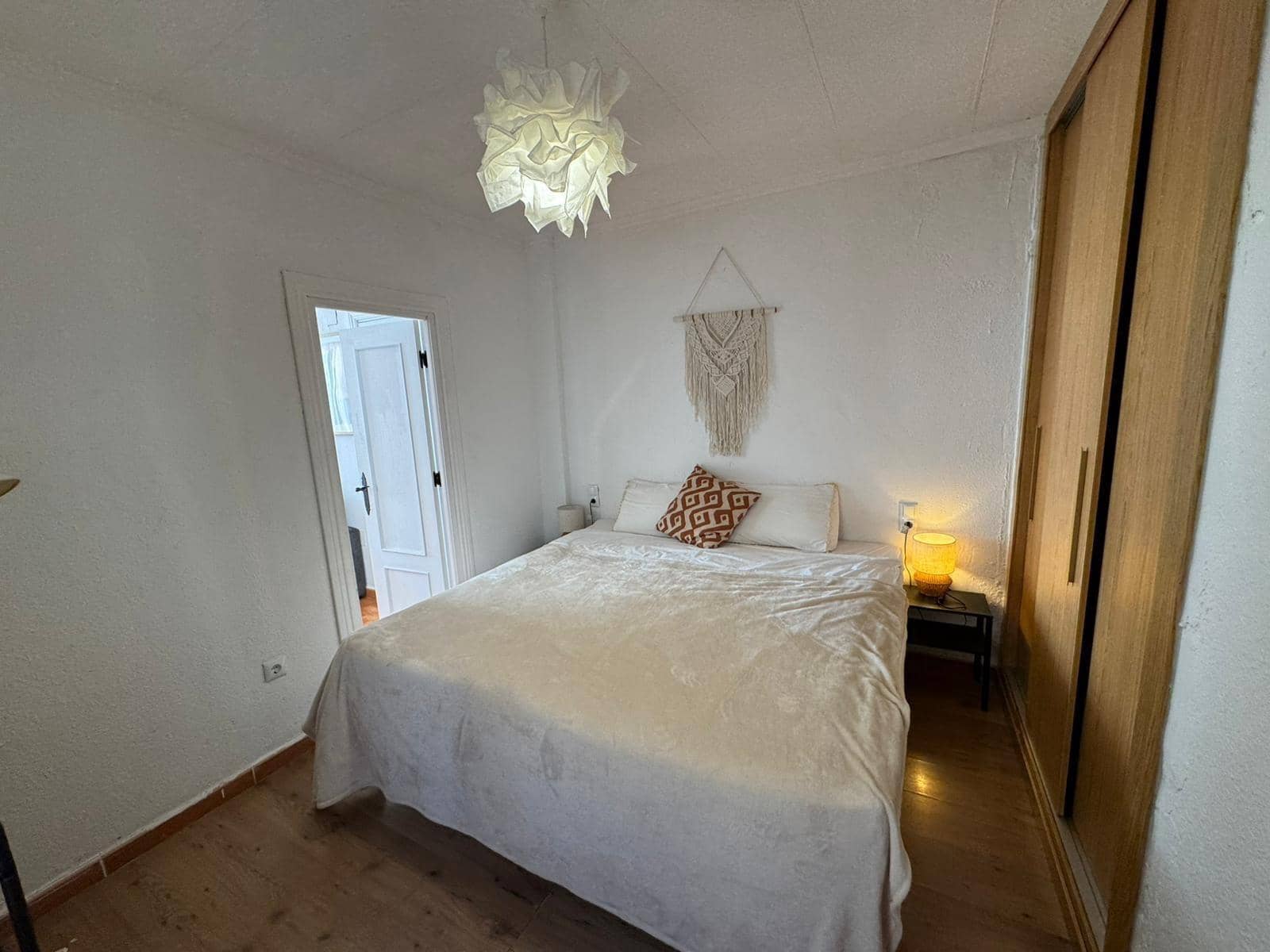 2 bedroom Apartment for sale in Punta Prima - € 132,000 (Ref: 9619178)