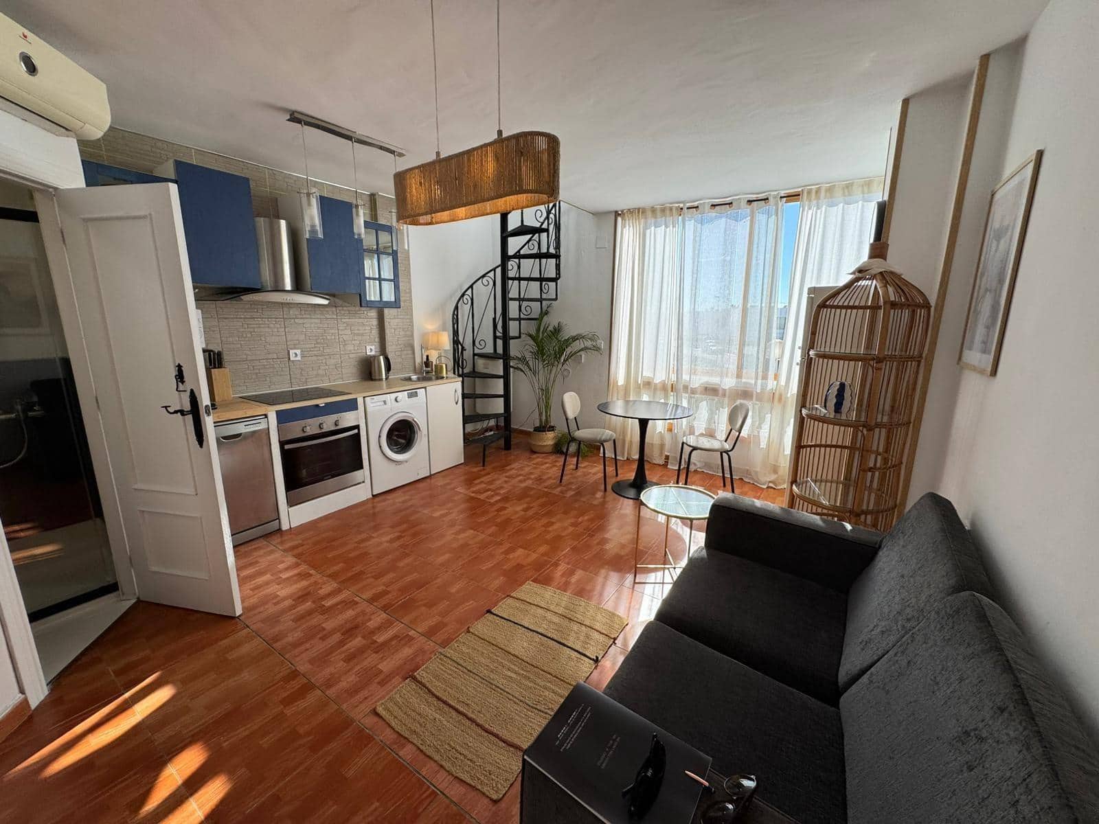 2 bedroom Apartment for sale in Punta Prima - € 132,000 (Ref: 9619178)