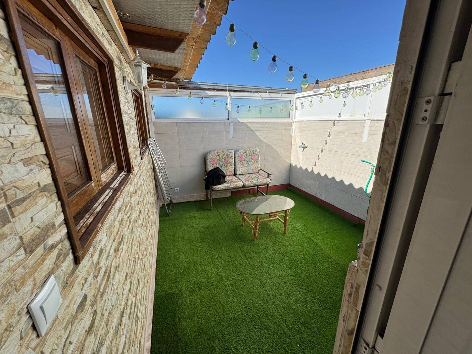 2 bedroom Apartment for sale in Punta Prima - € 132,000 (Ref: 9619178)