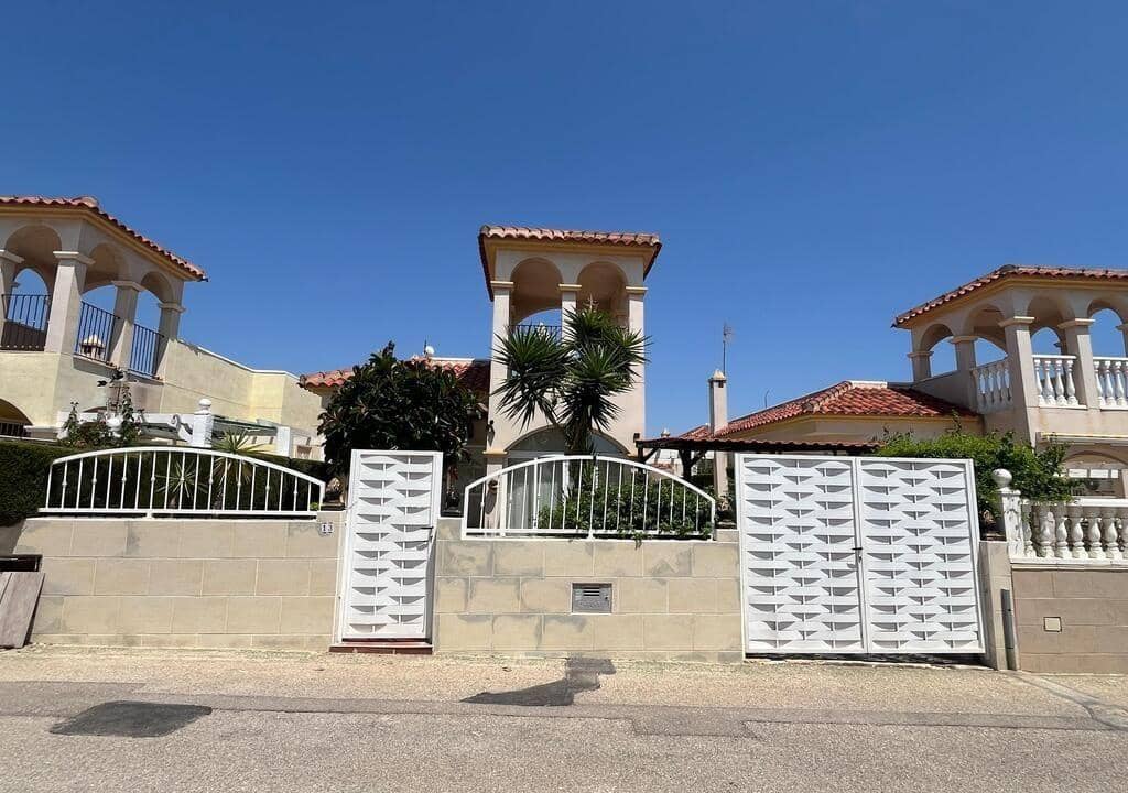 3 soverom Villa til salgs i Lo Crispin med svømmebasseng - € 207 000 (Ref: 9627449)