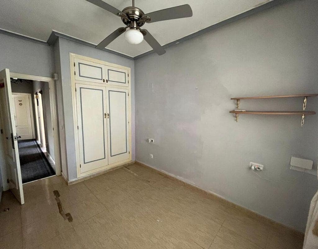 3 soverom Villa til salgs i Lo Crispin med svømmebasseng - € 207 000 (Ref: 9627449)