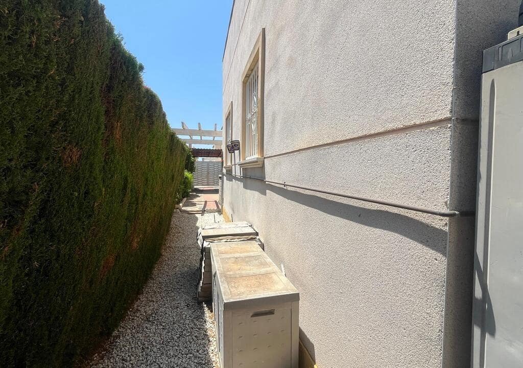 3 soverom Villa til salgs i Lo Crispin med svømmebasseng - € 207 000 (Ref: 9627449)