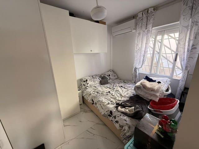 2 soveværelse Lejlighed til salg i El Chaparral - La Siesta - La Torreta, Torrevieja - € 159.000 (Ref: 9627451)