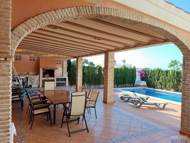 4 quarto Moradia para venda em Los Balcones - 348 000 € (Ref: 9629918)