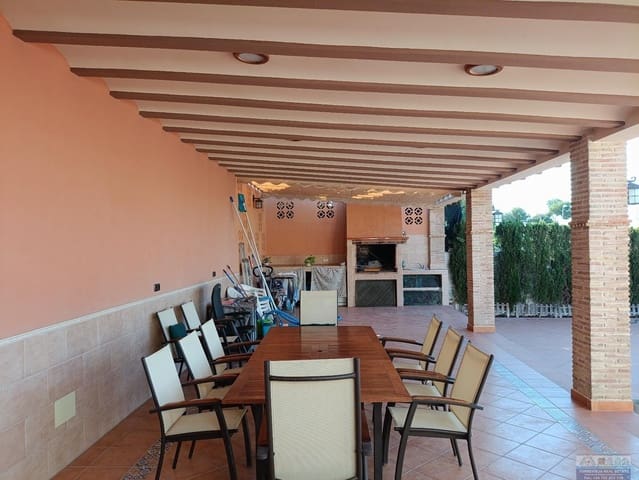 4 quarto Moradia para venda em Los Balcones - 348 000 € (Ref: 9629918)
