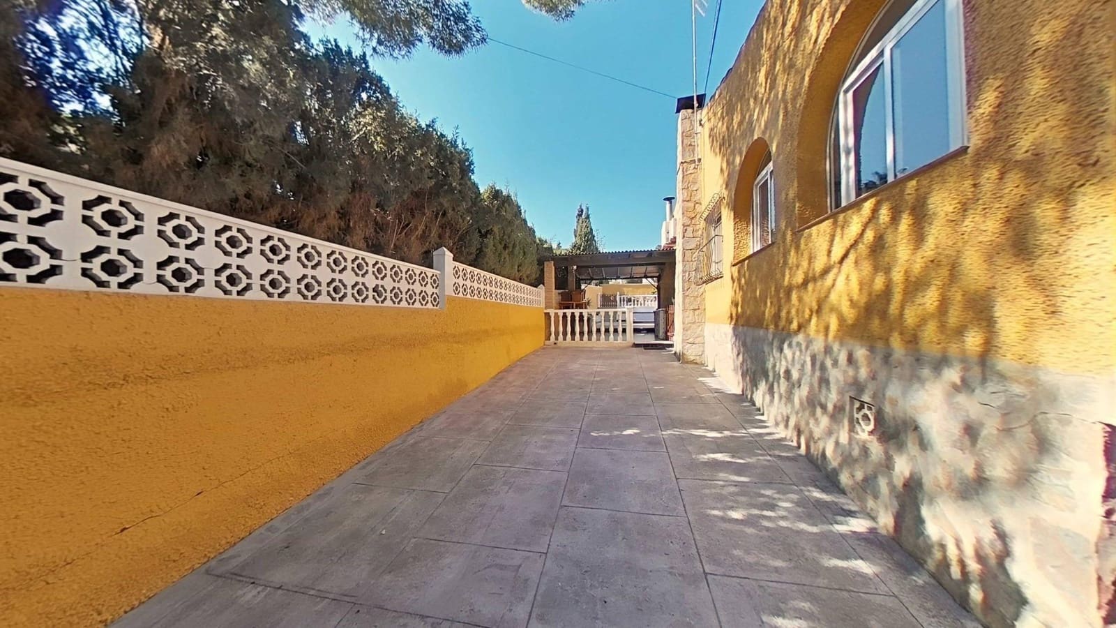 2 makuuhuone Huvila myytävänä paikassa Los Balcones - 450 000 € (Ref: 9651896)