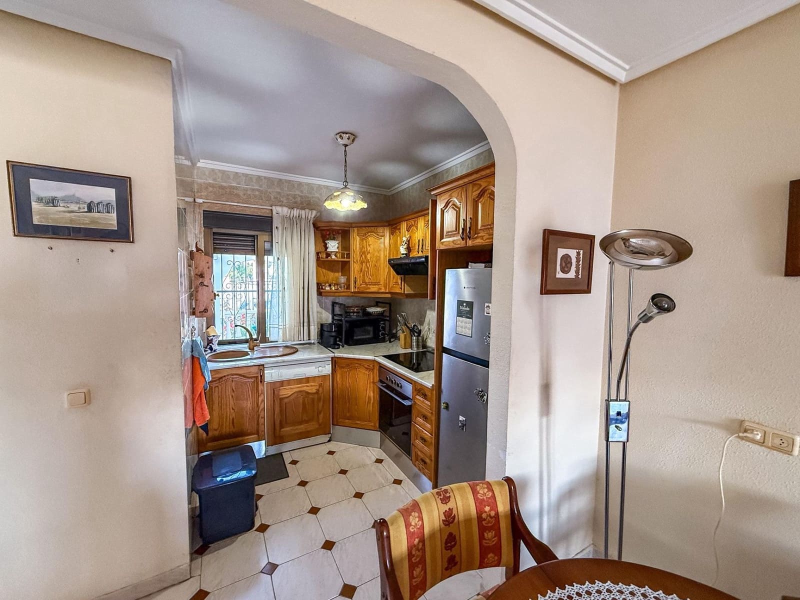 4 bedroom Villa for sale in La Siesta with garage - € 385,000 (Ref: 9651897)