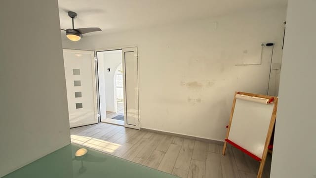 2 bedroom Villa for sale in Villamartín - Las Filipinas, Orihuela - € 255,000 (Ref: 9656036)