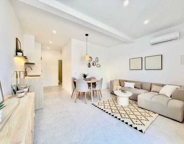 Bungalow de 2 habitaciones en La Siesta, Torrevieja en venta - 149.000 € (Ref: 9656037)