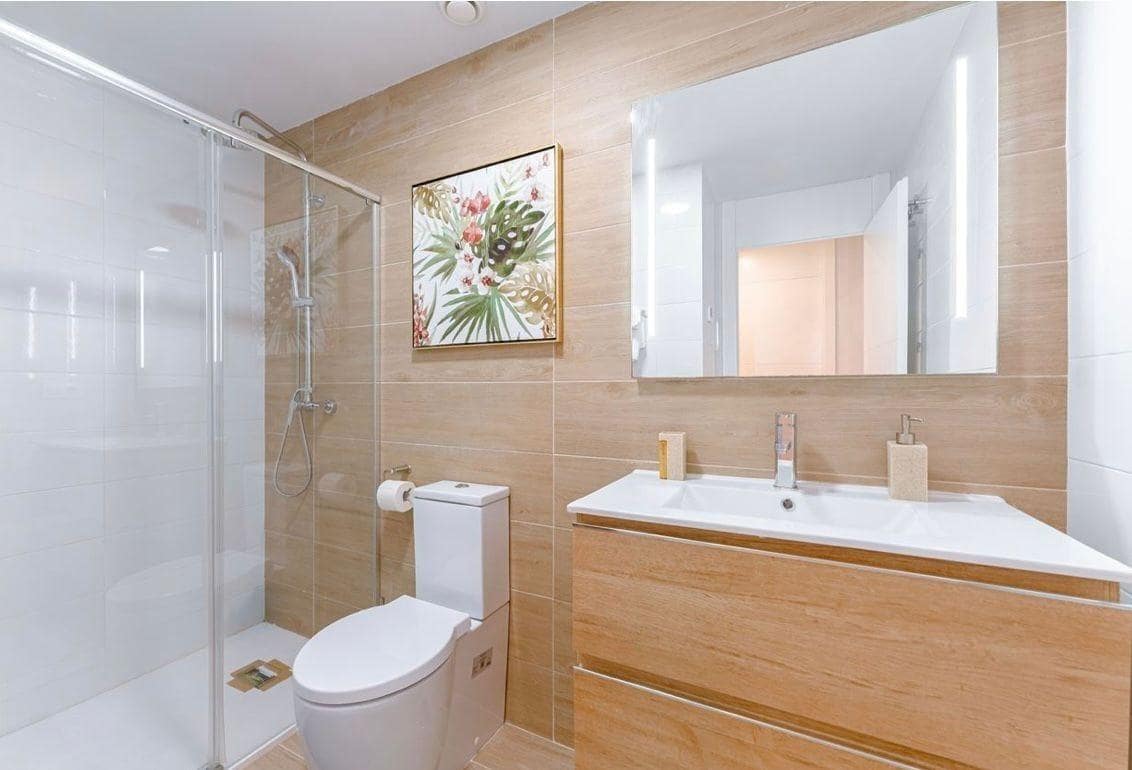 2 makuuhuone Huoneisto myytävänä paikassa Villamartin mukana 
autotalli - 259 000 € (Ref: 9656038)