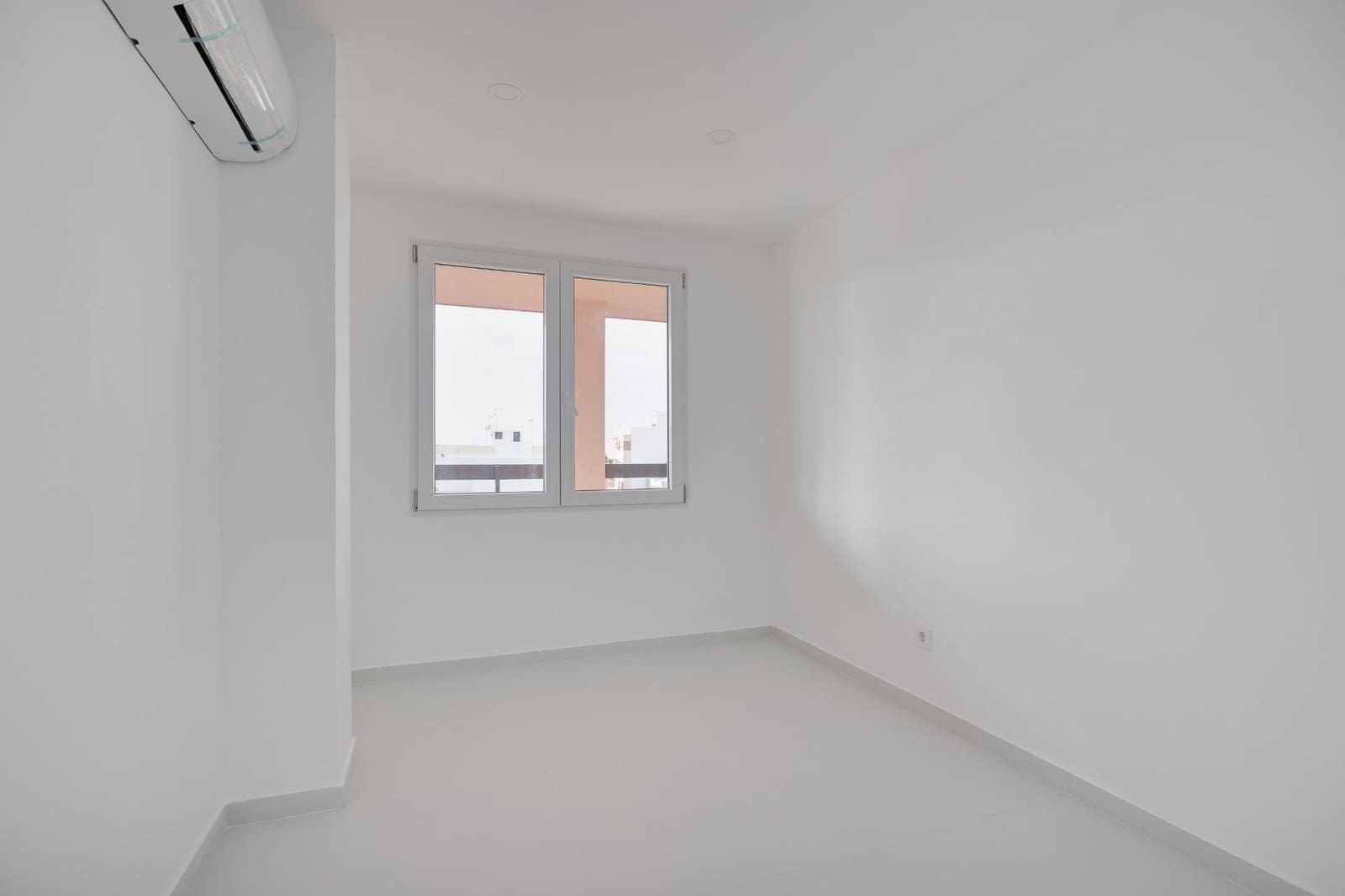 3 chambre Appartement à vendre à Torrevieja - 225 000 € (Ref: 9719865)