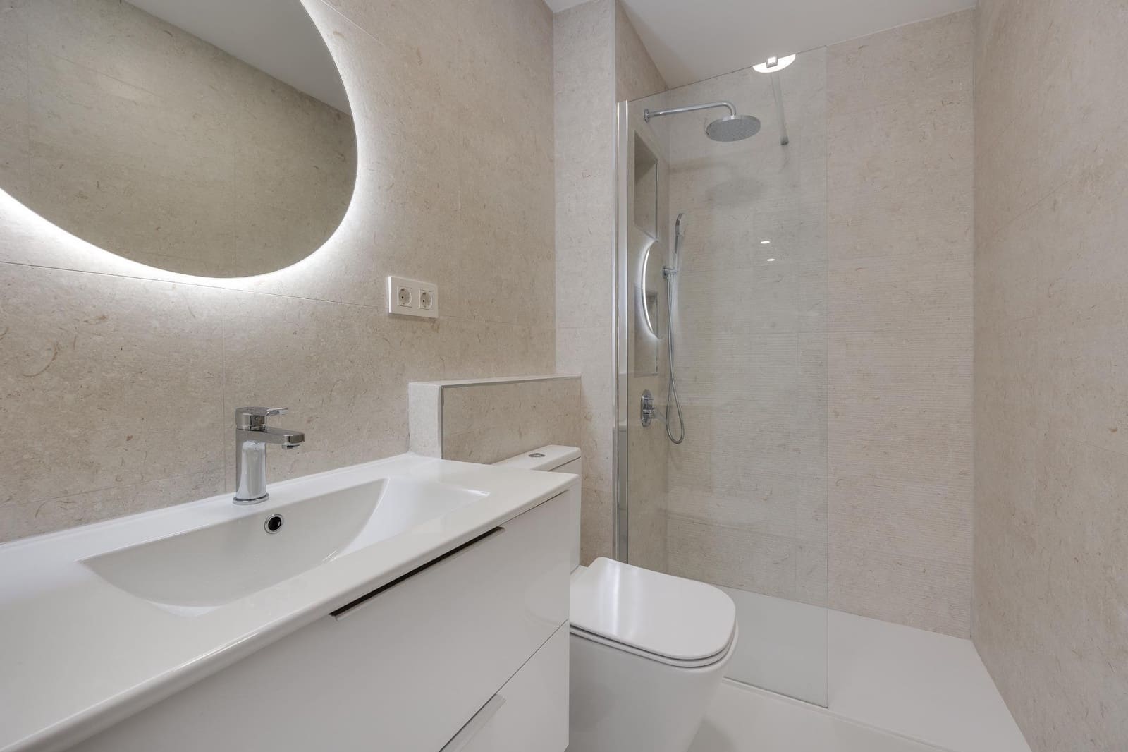 3 chambre Appartement à vendre à Torrevieja - 225 000 € (Ref: 9719865)