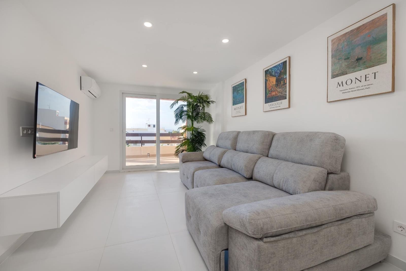 3 chambre Appartement à vendre à Torrevieja - 225 000 € (Ref: 9719865)