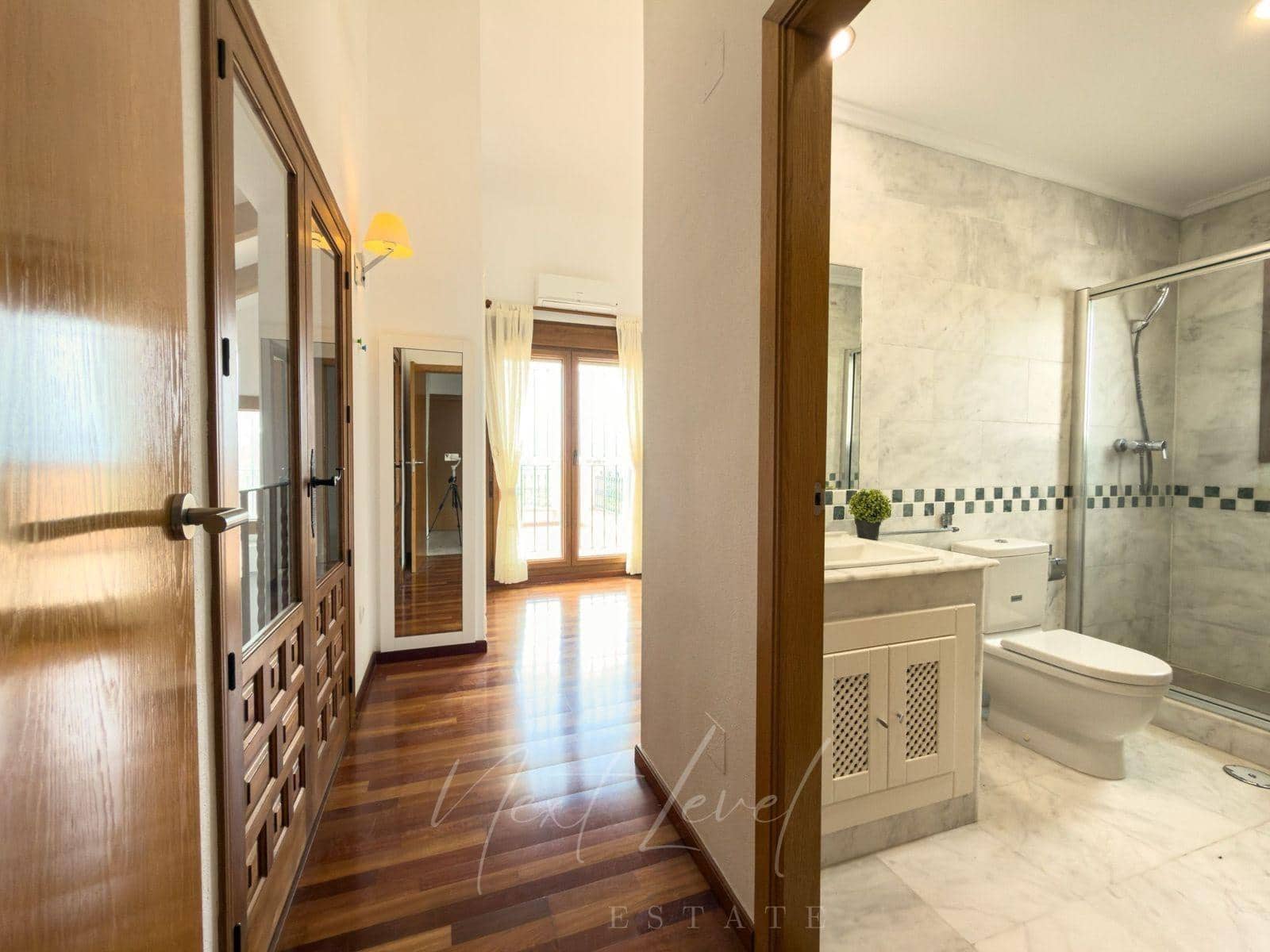 Chalet de 3 habitaciones en Algorfa en venta - 470.000 € (Ref: 9732055)