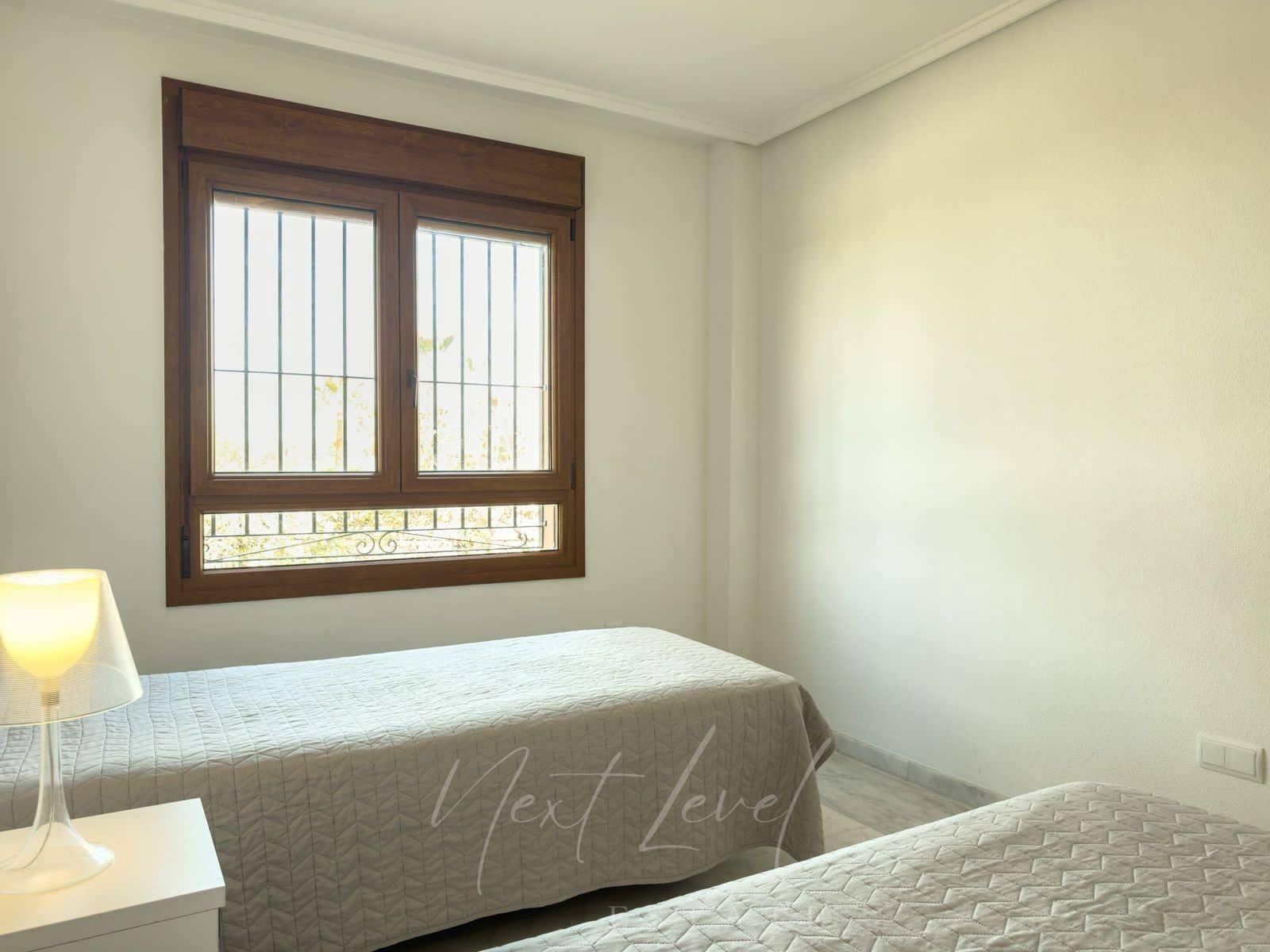 Chalet de 3 habitaciones en Algorfa en venta - 470.000 € (Ref: 9732055)