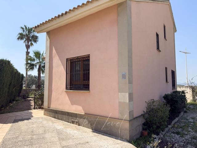 Chalet de 3 habitaciones en Algorfa en venta - 470.000 € (Ref: 9732055)