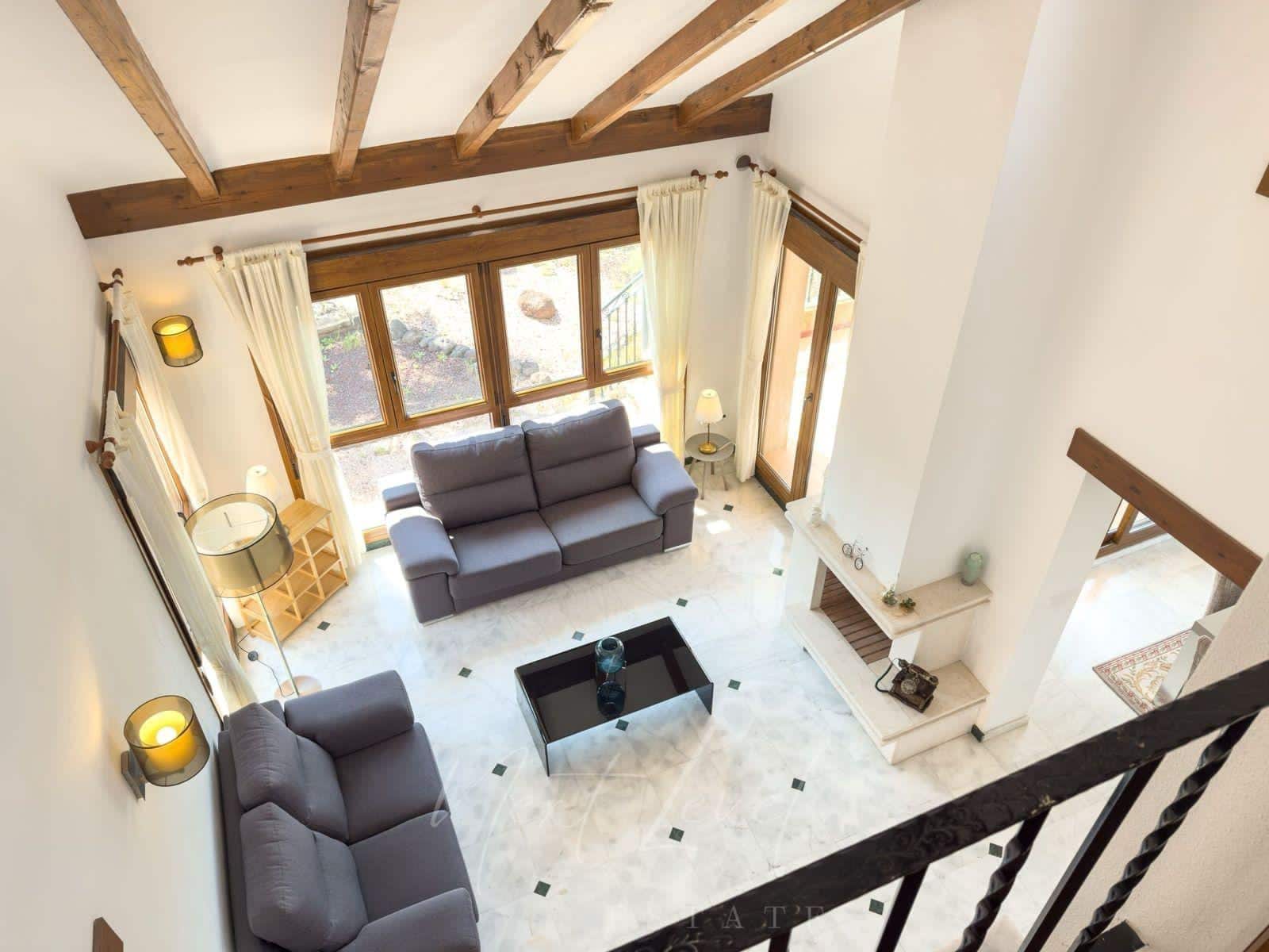 Chalet de 3 habitaciones en Algorfa en venta - 470.000 € (Ref: 9732055)