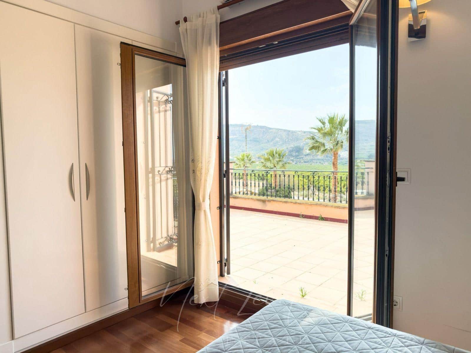 Chalet de 3 habitaciones en Algorfa en venta - 470.000 € (Ref: 9732055)