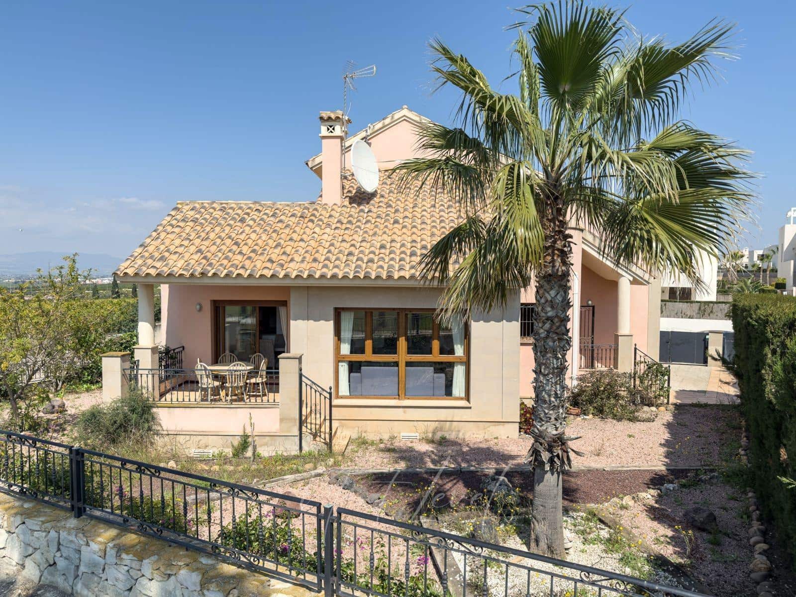 Chalet de 3 habitaciones en Algorfa en venta - 470.000 € (Ref: 9732055)