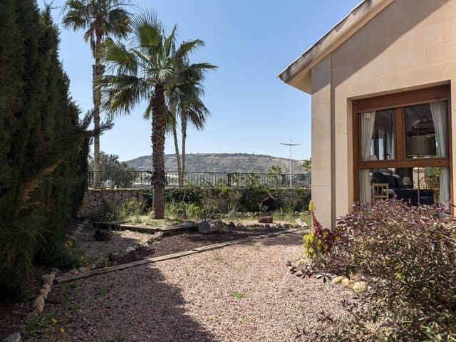 Chalet de 3 habitaciones en Algorfa en venta - 470.000 € (Ref: 9732055)