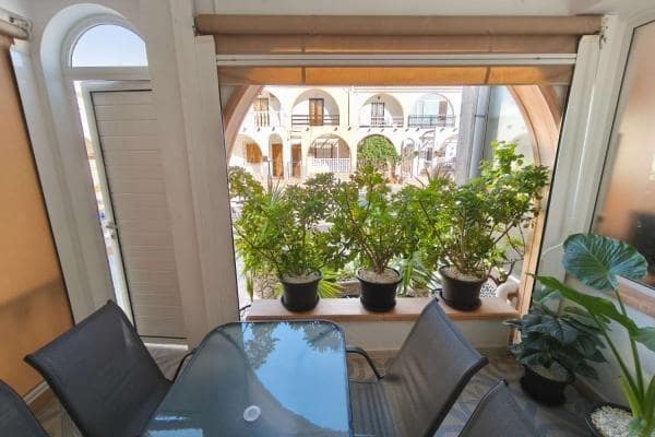 2 slaapkamer Rijtjeshuis te koop in El Chaparral - € 148.900 (Ref: 9732057)