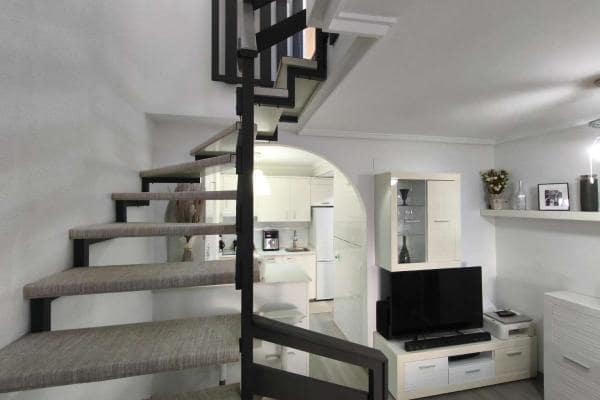 2 slaapkamer Rijtjeshuis te koop in El Chaparral - € 148.900 (Ref: 9732057)