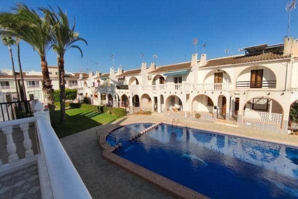 2 slaapkamer Rijtjeshuis te koop in El Chaparral - € 148.900 (Ref: 9732057)